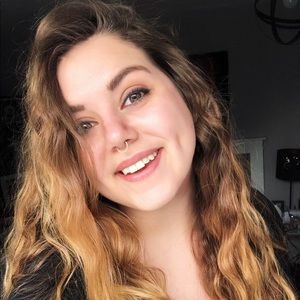 Meet your Posher, Jenna